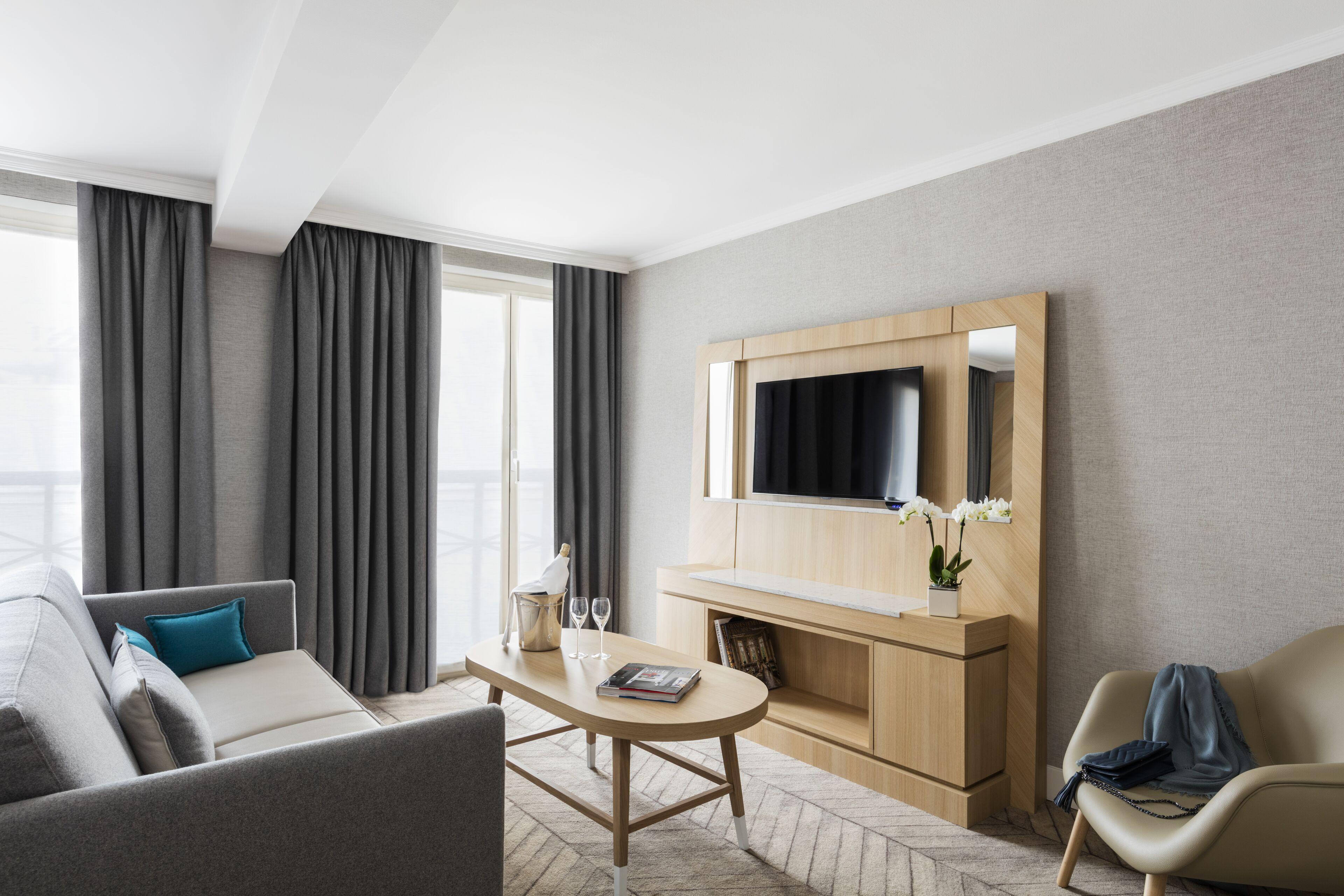 Hotel Louvre Saint-honoré 4*