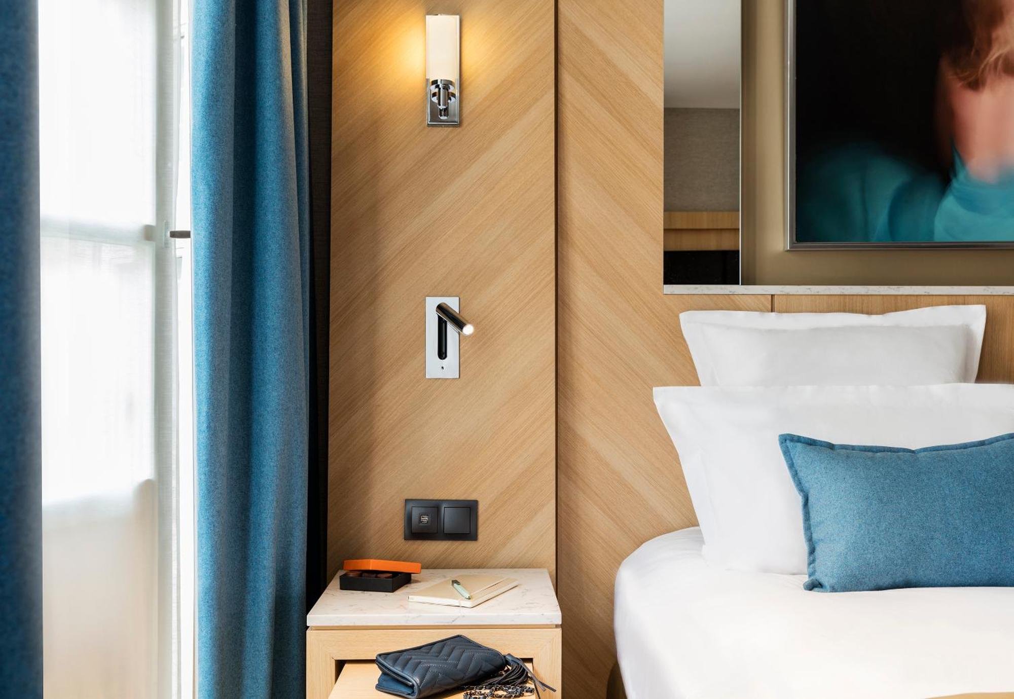 Hotel Louvre Saint-honore 4*