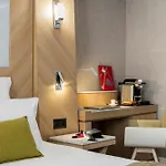 Louvre Saint-honore Hotel 4*