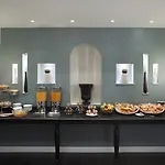 Hotel Louvre Saint-honore 4*