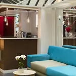 Hotel Louvre Saint-Honore