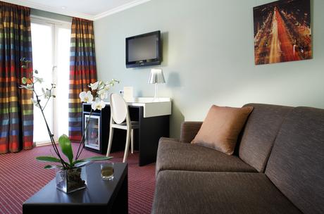 Louvre Saint-honore Hotel 4*